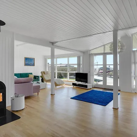 Prázdninový dům Awesome In With Wifi